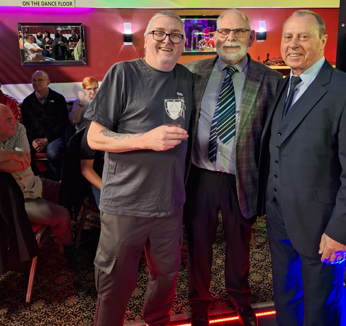 TONY THOMPSON TROPHY (OVER 45'S) RUNNER-UP